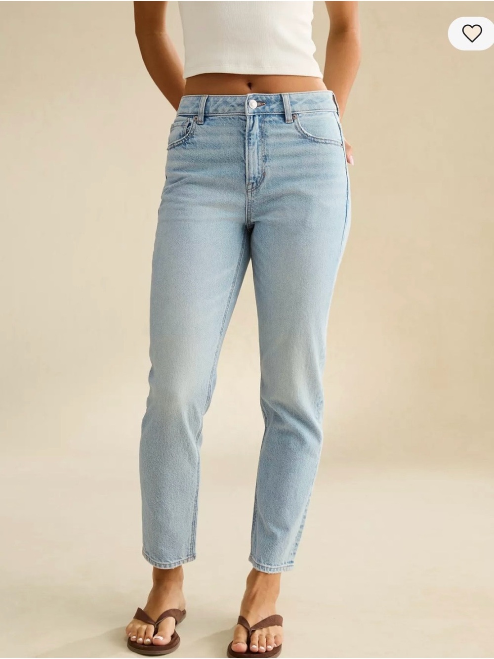 American Eagle Mom Jean Light Wash | size 8